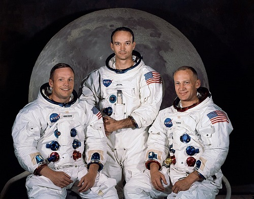 da esquerda para a direita: Neil Armstrong, Michael Collins, Buzz Aldrin